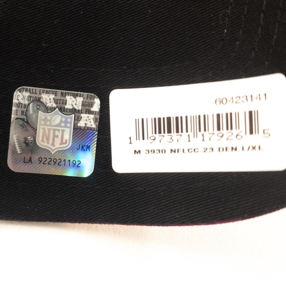 Denver Broncos New Era Crucial Catch 39THIRTY Flex Hat - Picture 5 of 7